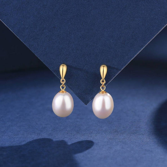 Drop-shaped Freshwater Pearl Earrings