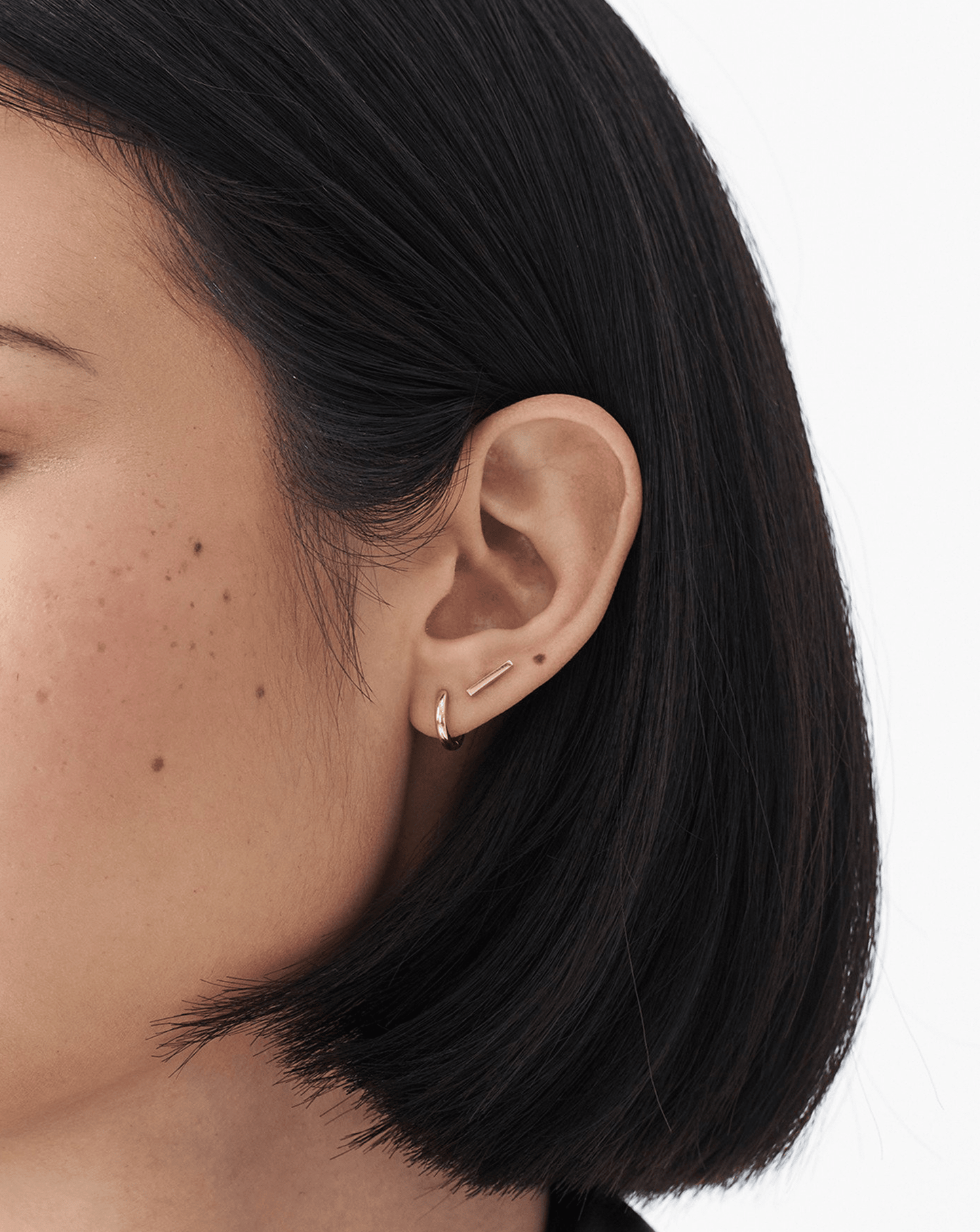 Single Stud Earring in 14k Solid Gold