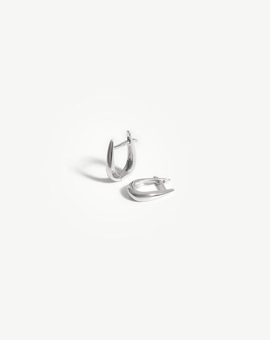 14k White Gold Fine Claw Huggies Earrings