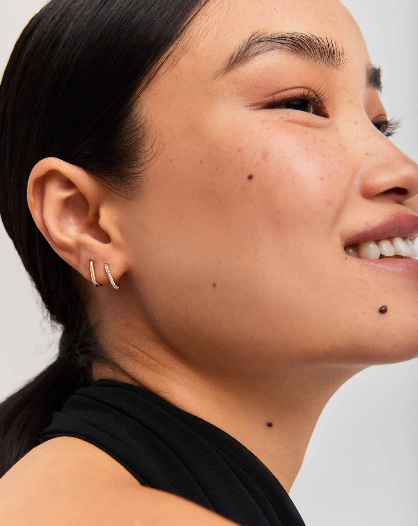 Mini Hoop Earrings in Solid Gold with Diamonds