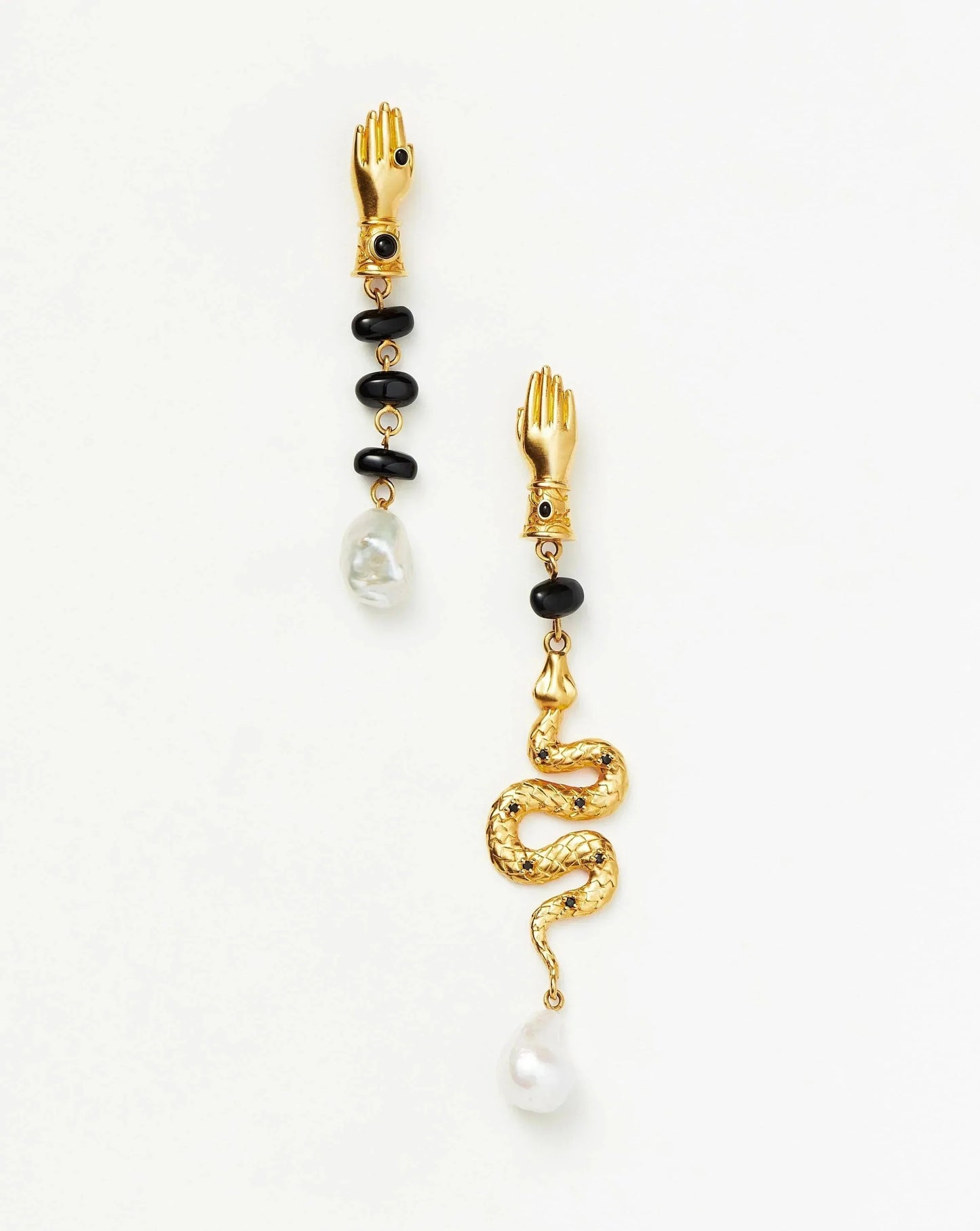 Serpent Mismatch Earrings in Gold Plated Pearl and Onyx