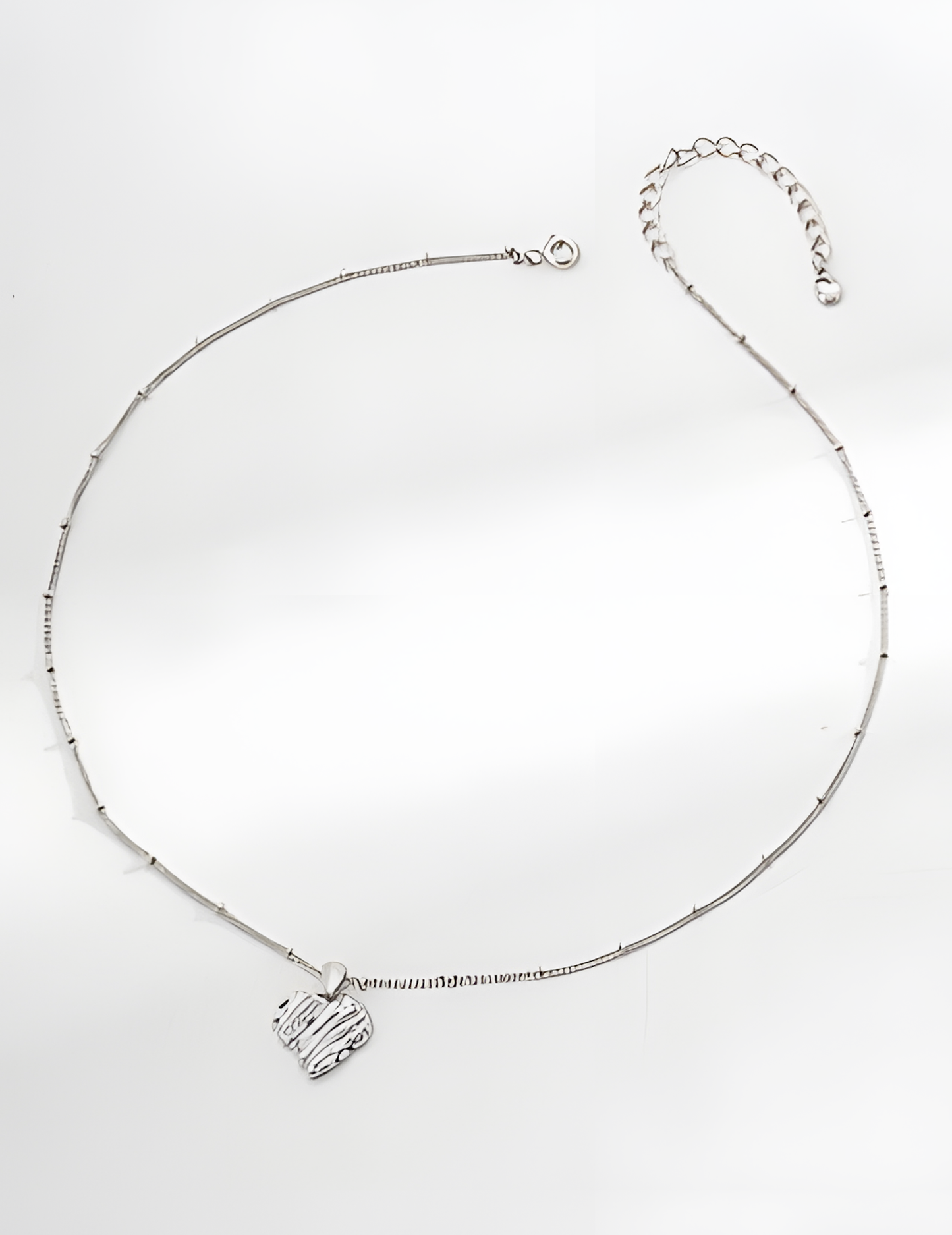 Heart-Shaped Zircon Necklace in Silver