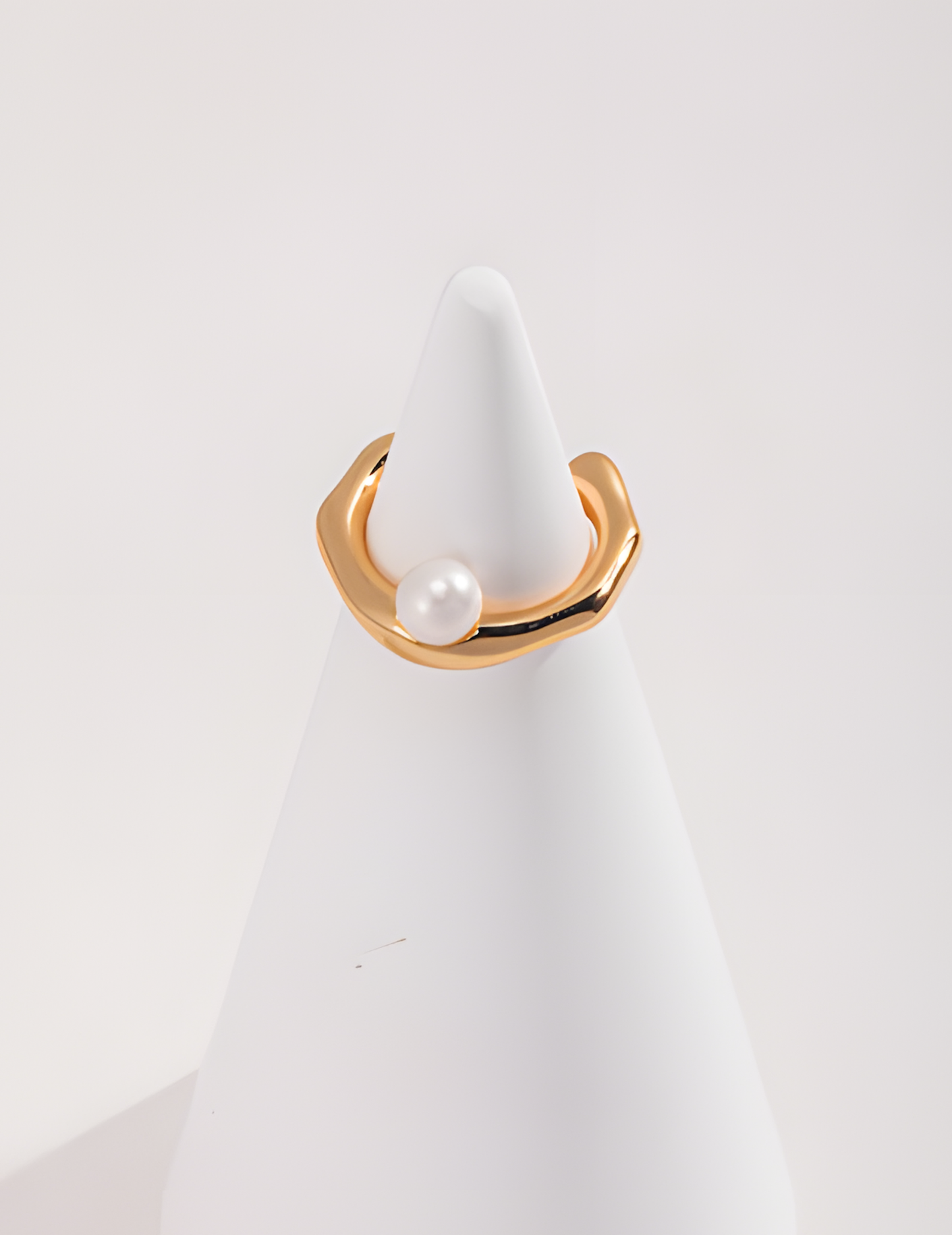 Irregular Pearl Ring