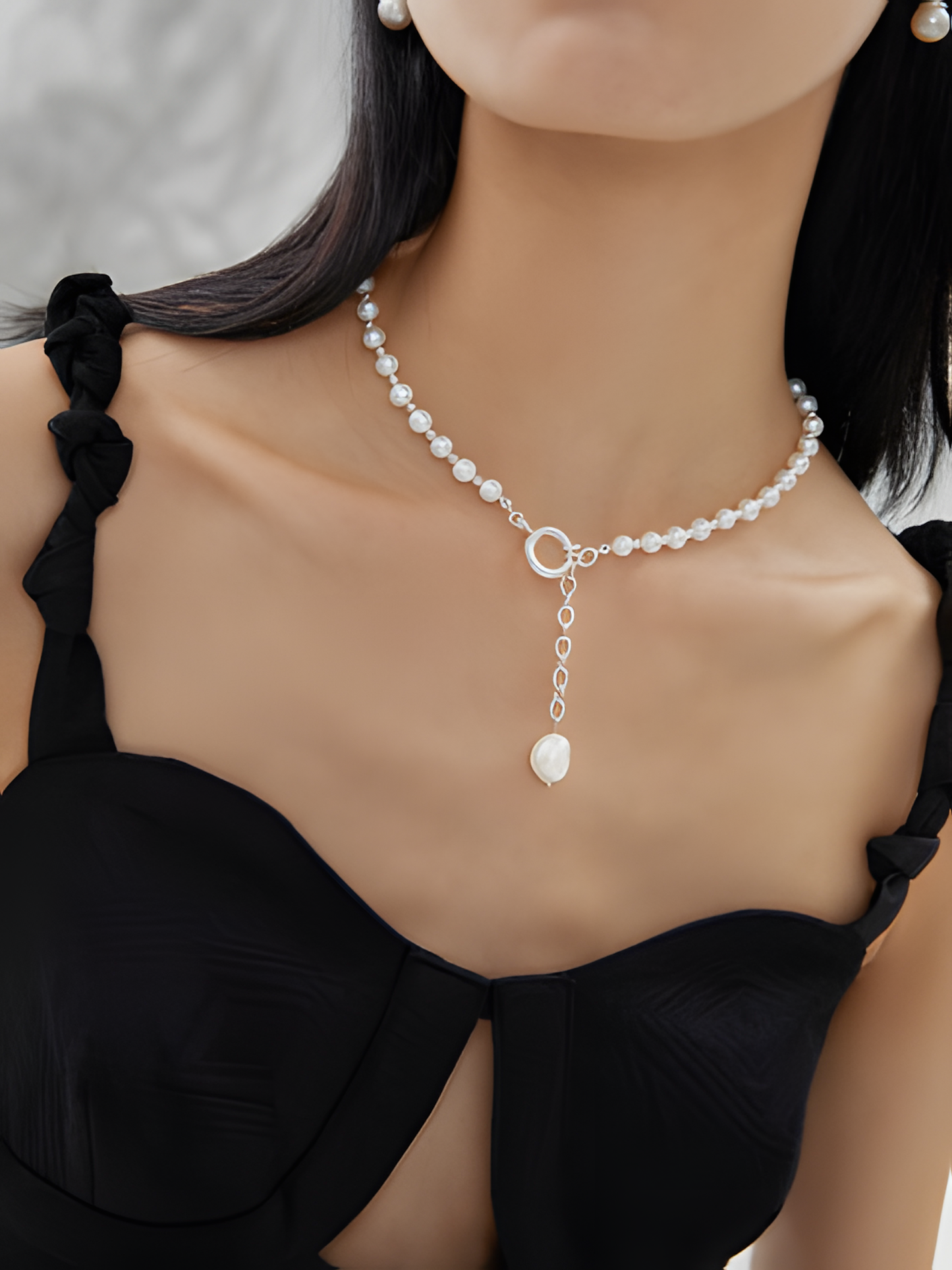 Irregular Silver Pearl Necklace