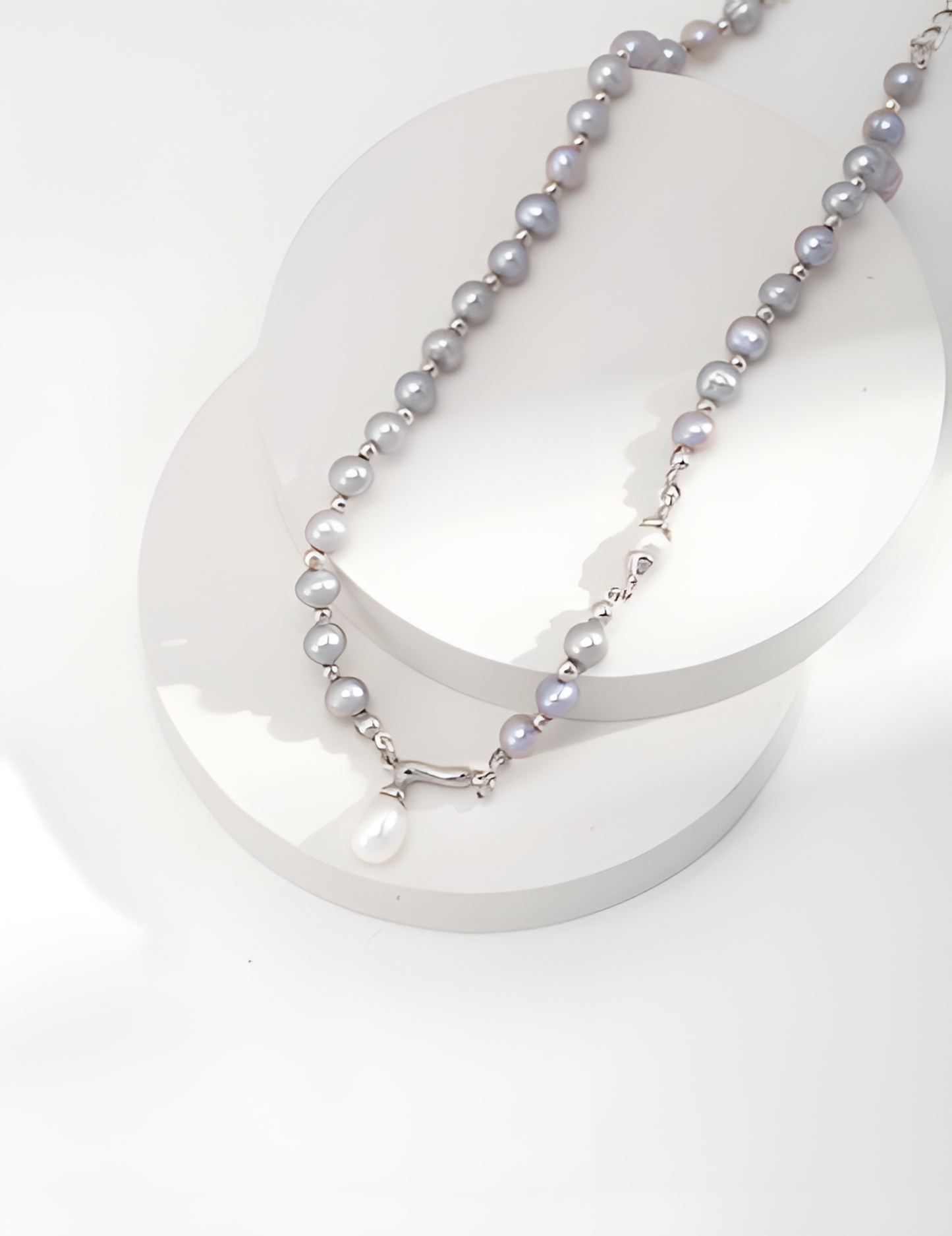 Pearl and Silver Pendant Necklace