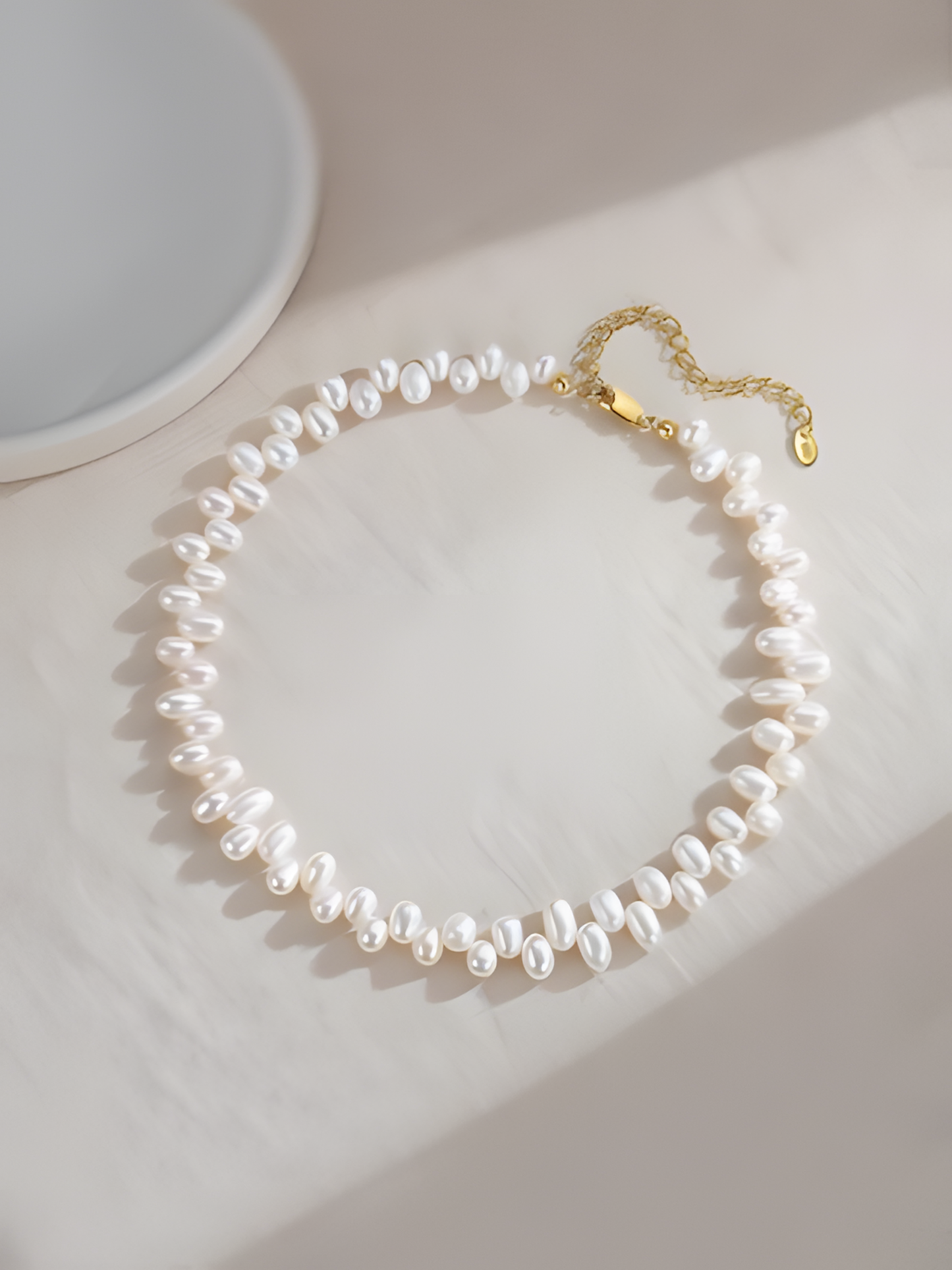 Customizable Pearl Necklace