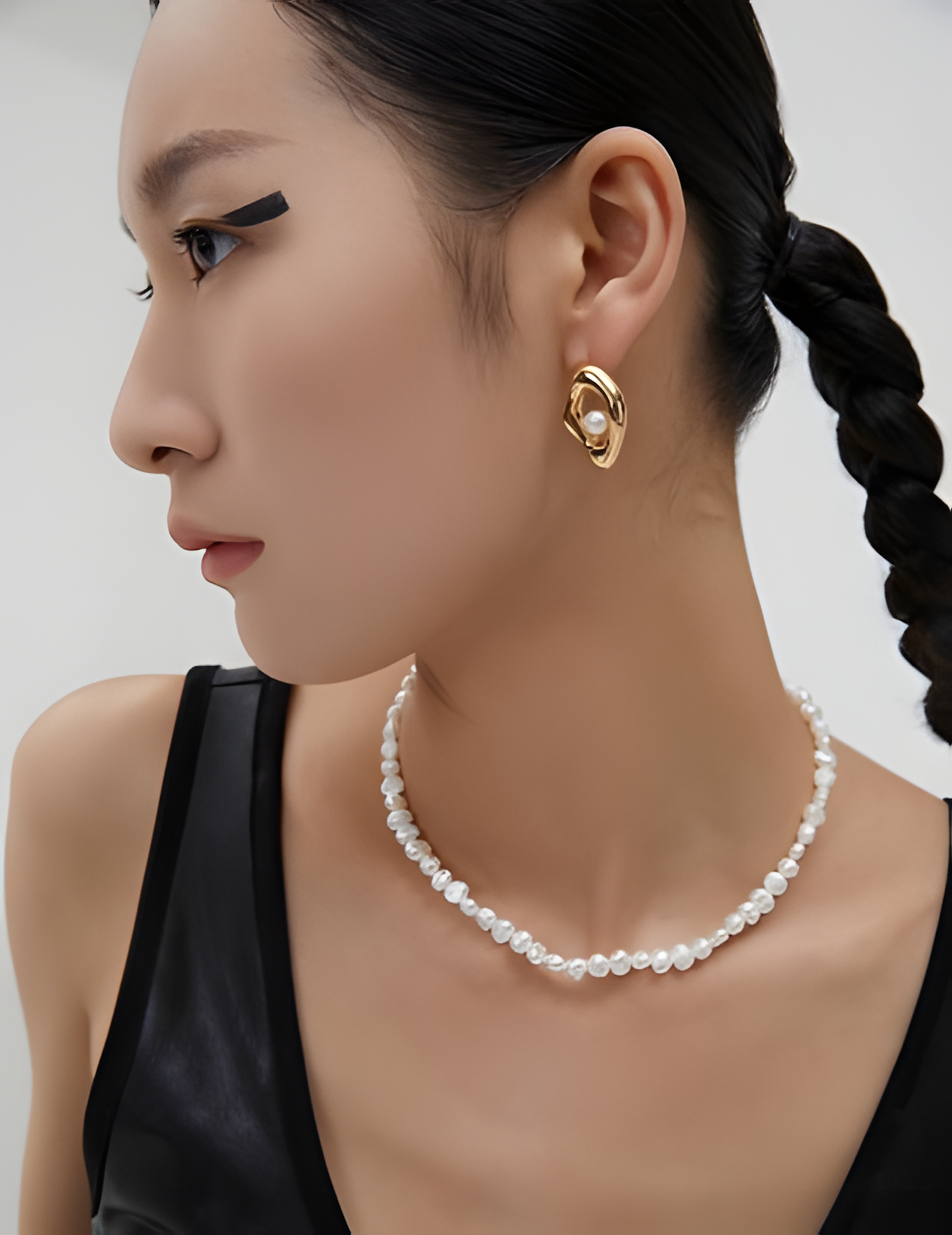 Baroque Pearl Necklace for Elegant Style