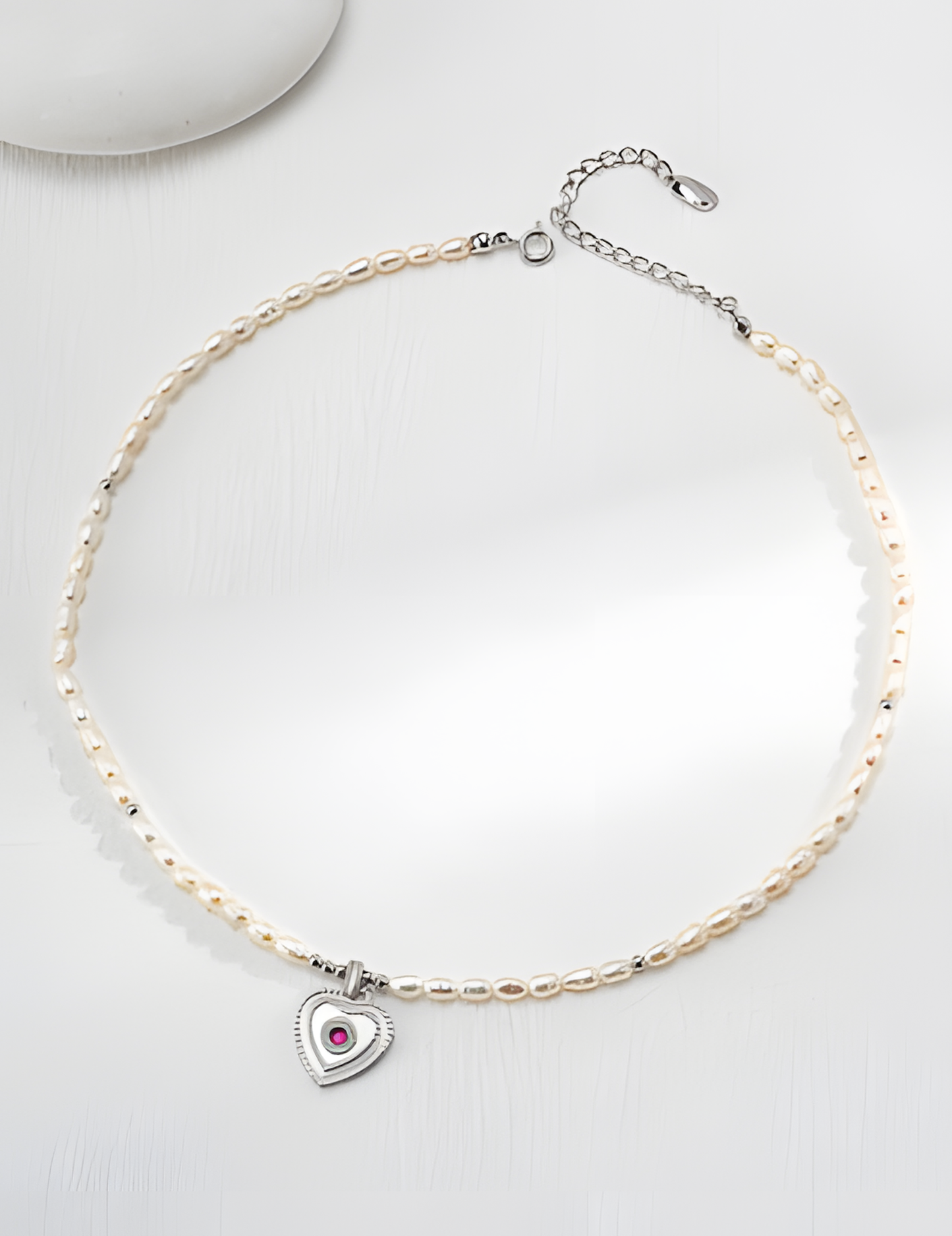 Heart Shape Pearl Pendant Necklace