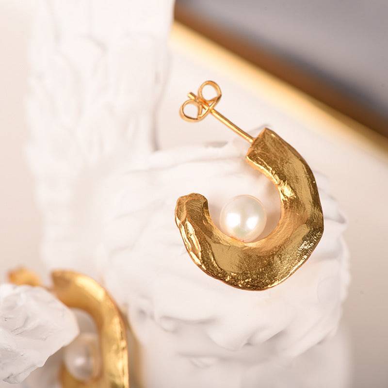 Pearl Earrings in Elegant Design 2