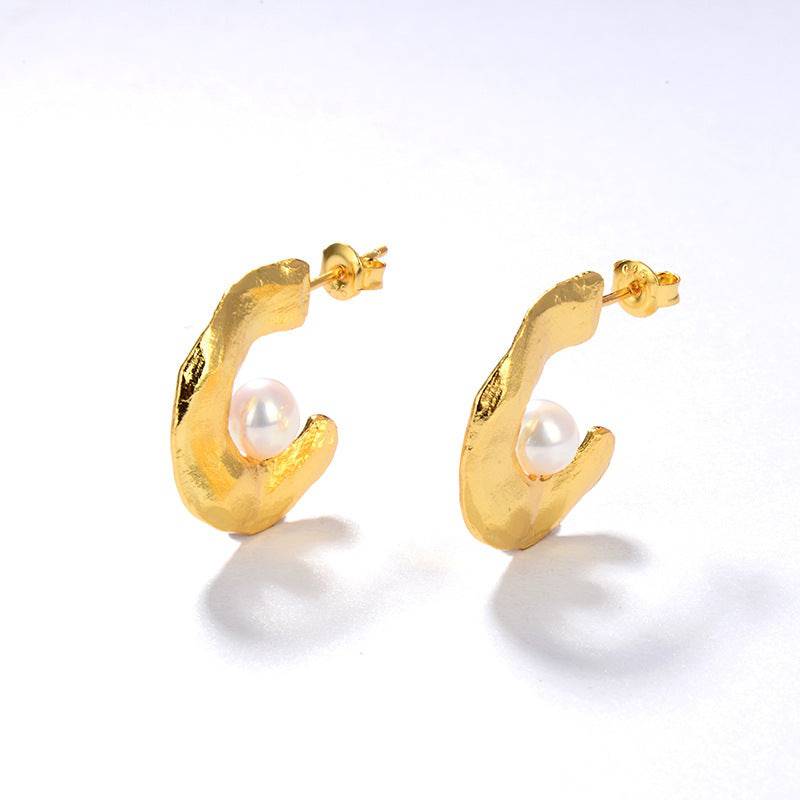 Pearl Earrings in Elegant Design 2