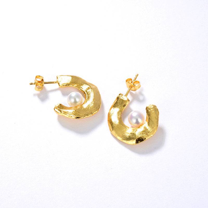 Pearl Earrings in Elegant Design 2