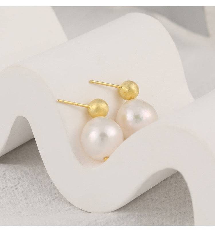 Baroque Pearl Earrings with Gold Bean Design