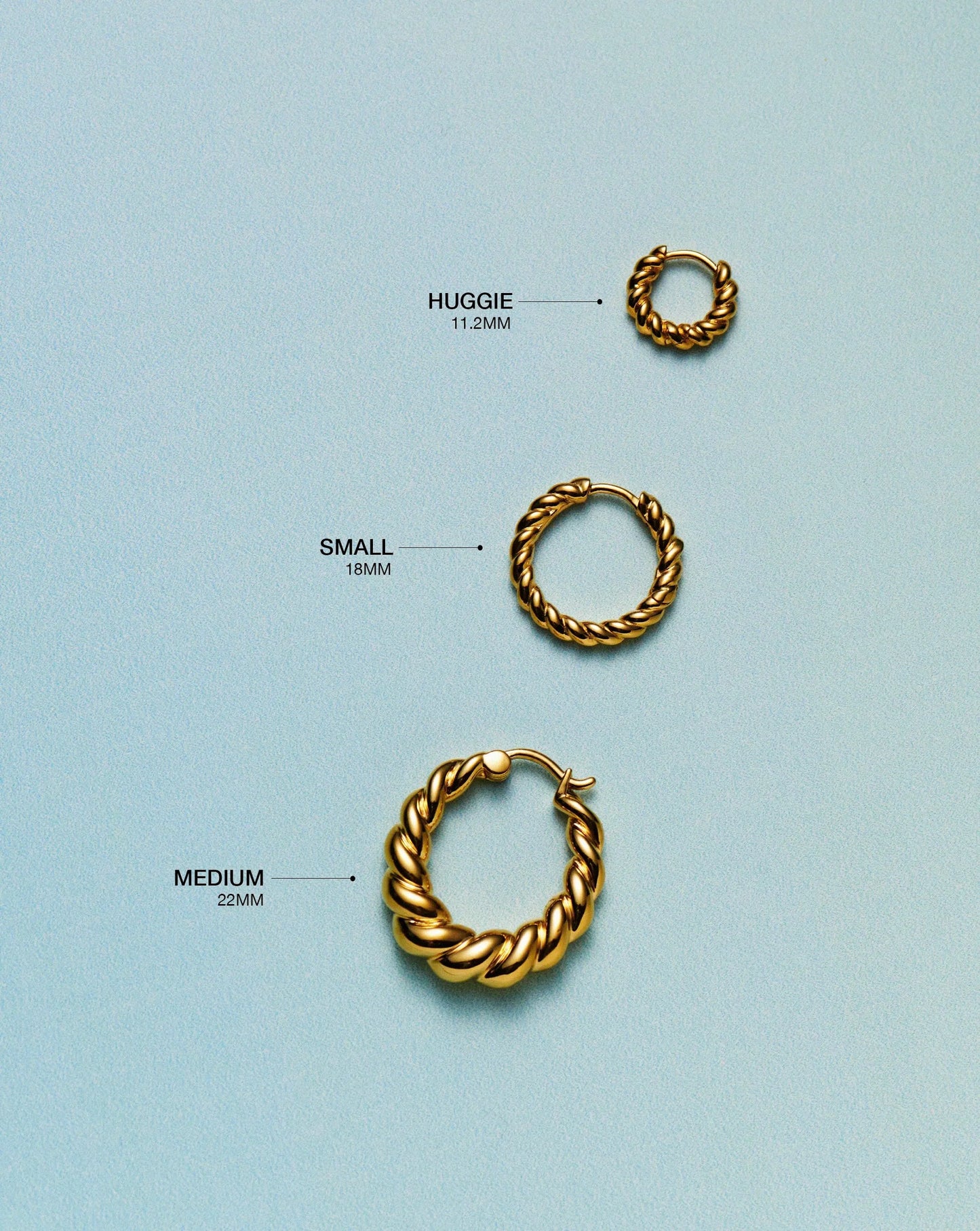 Small Tidal Hoop Earrings in 18k Gold Vermeil