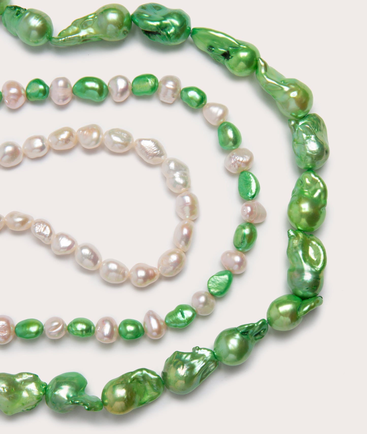 Baroque Pearl Necklace in Elegant Design 4