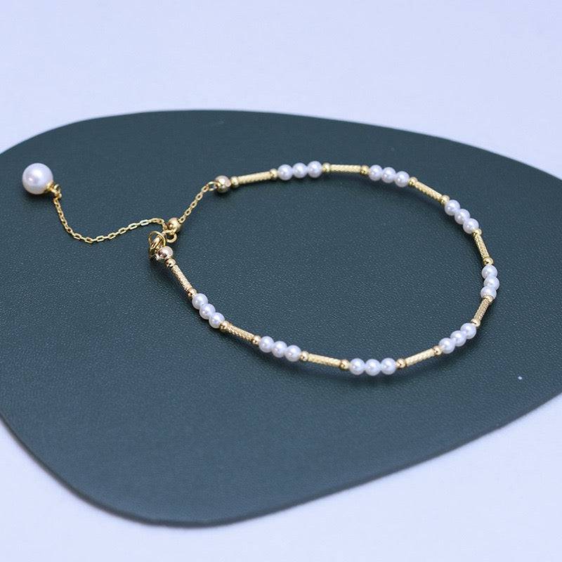 White Freshwater Pearl Beaded Necklace and Bracelet