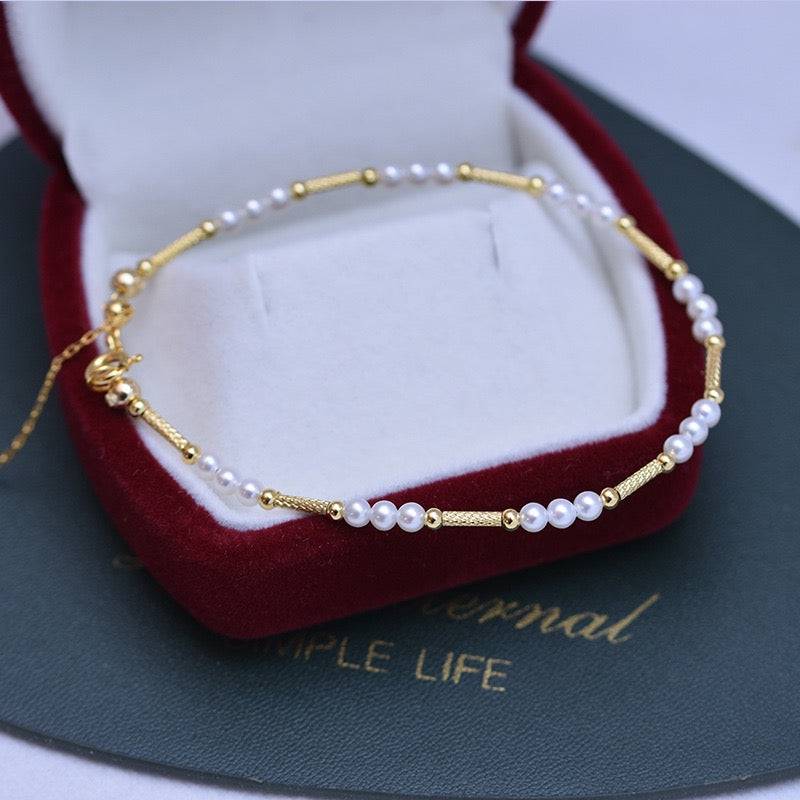 White Freshwater Pearl Beaded Necklace and Bracelet