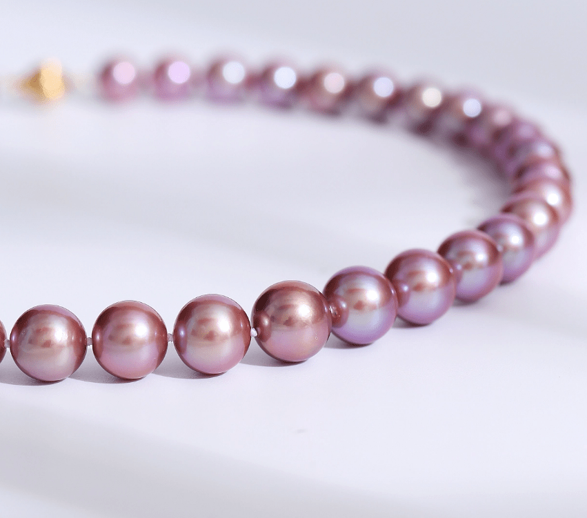 Purple Freshwater Pearl Necklace in 7.5 to 8mm Size