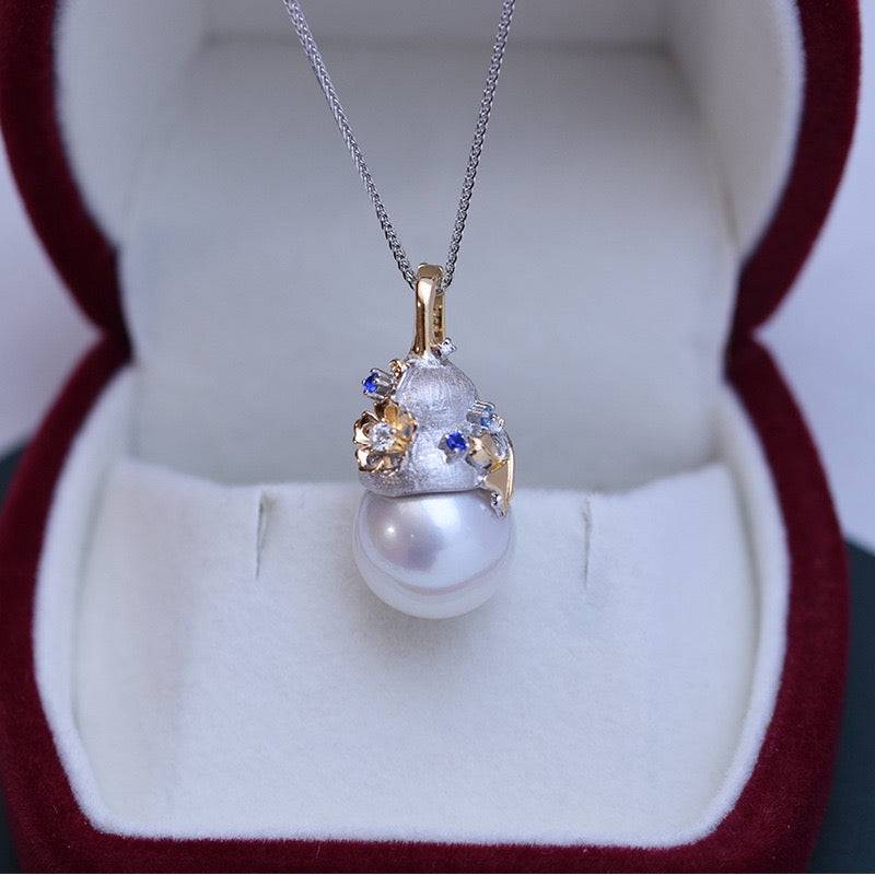 Edison Pearl Necklace in 12 to 13mm Size