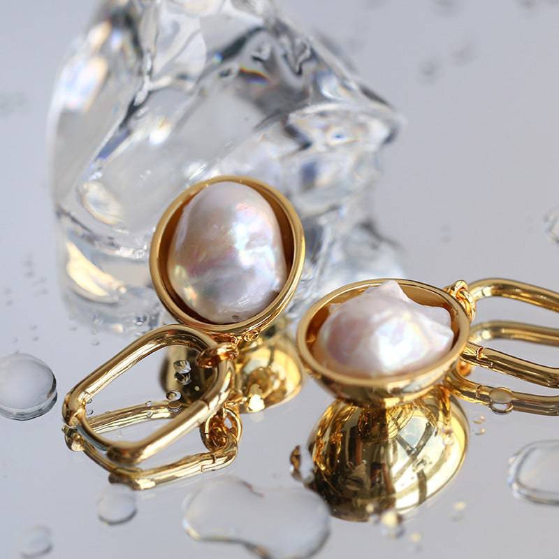 Elegant Gold Earrings with Baroque Pearls