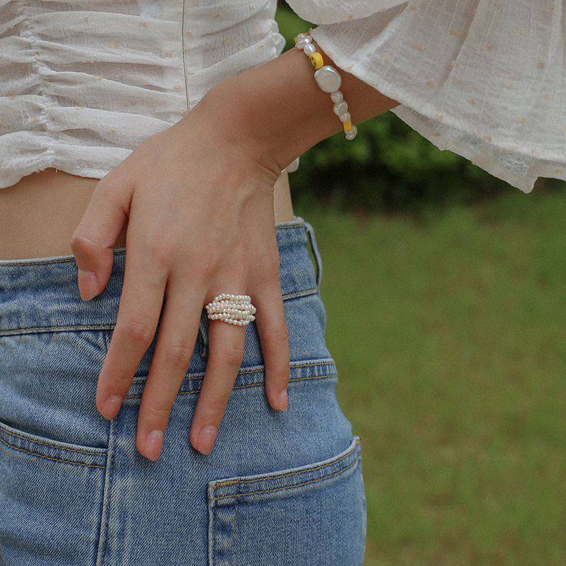 Multi-Layer Cluster Ring with Rice Pearls