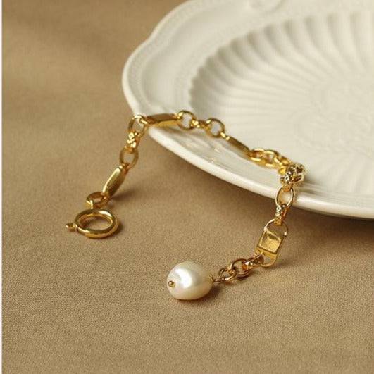 Elegant Baroque Pearl Chain Bracelet in Silver