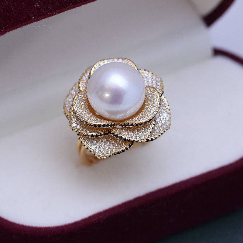 Freshwater Pearl and Zirconia Pearl Ring