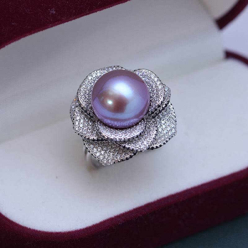 Freshwater Pearl and Zirconia Pearl Ring