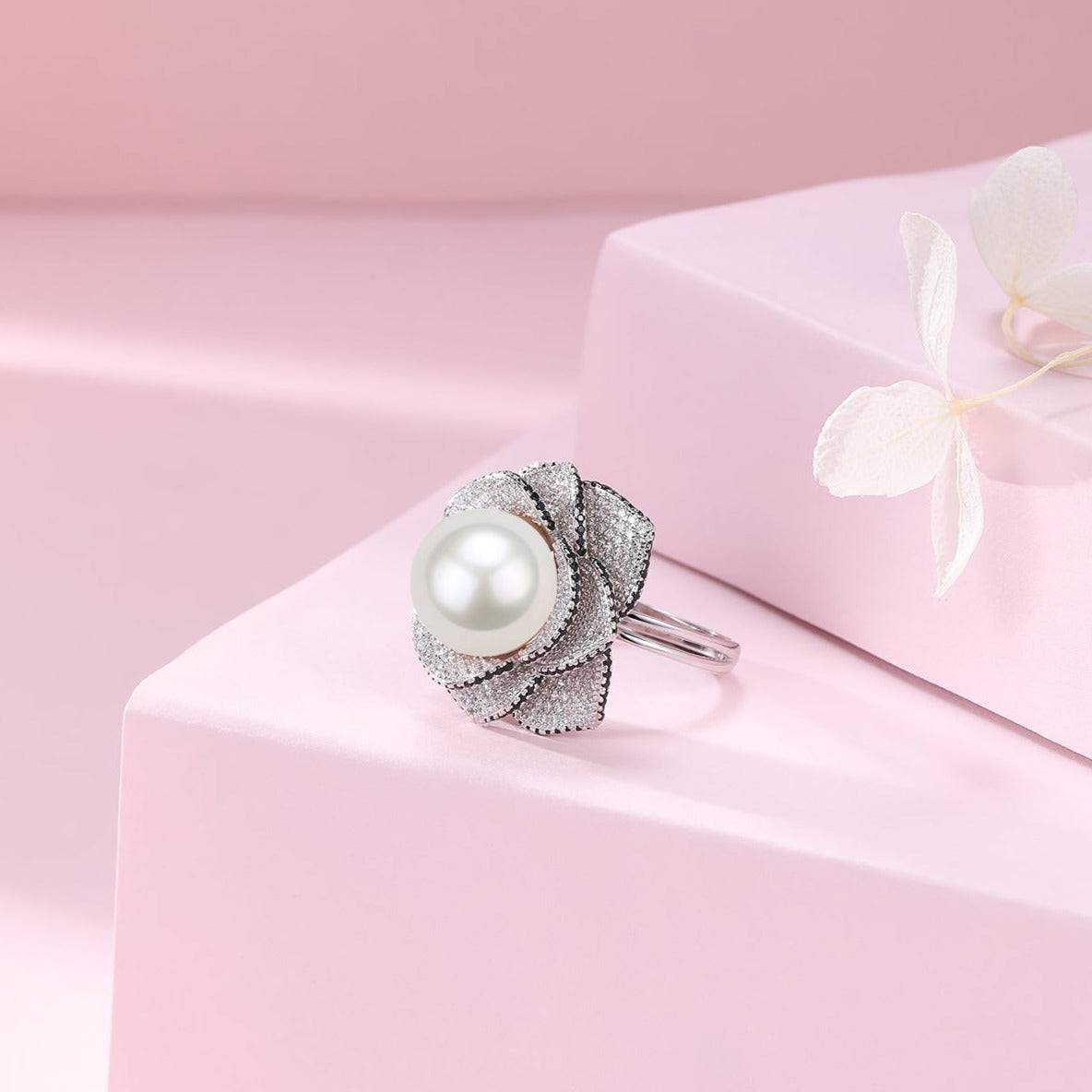 Freshwater Pearl and Zirconia Pearl Ring