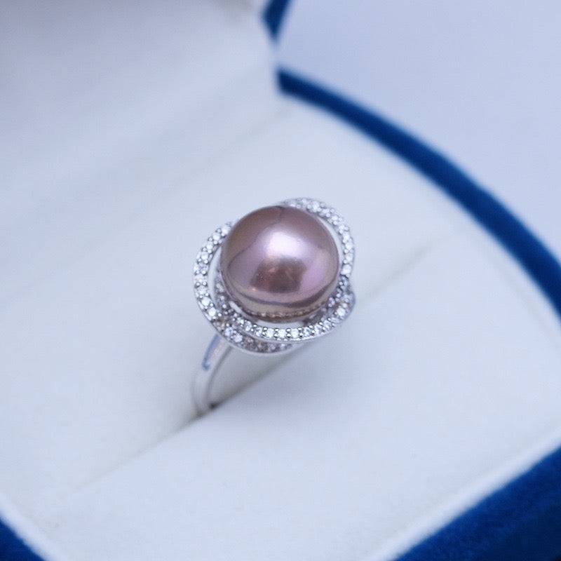 Freshwater Pearl and Rose Gold Ring