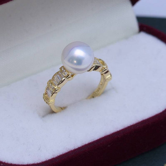 Freshwater Pearl Ring in Elegant Design