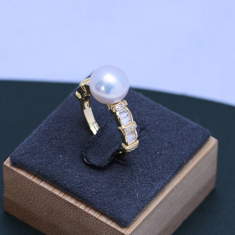 Freshwater Pearl Ring in Elegant Design