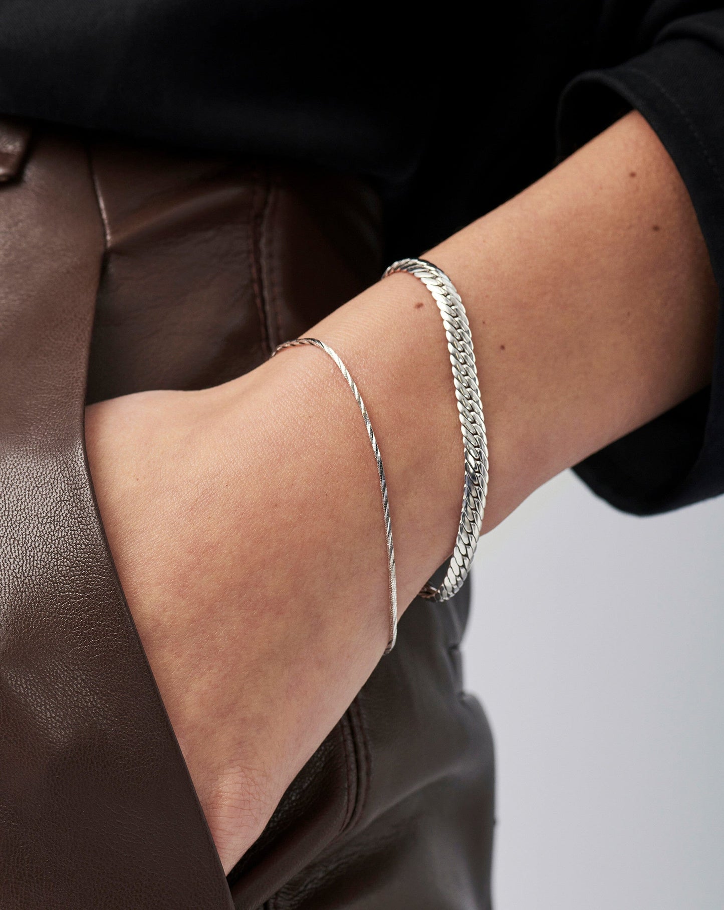 Asymmetric Square Snake Chain Bracelet in Silver 2